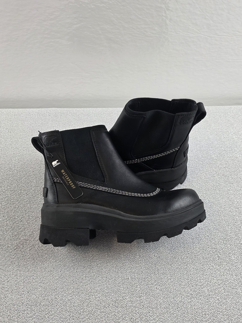 Sorel Joan FRWD Black Waterproof Chelsea Lug Boot Women's 8